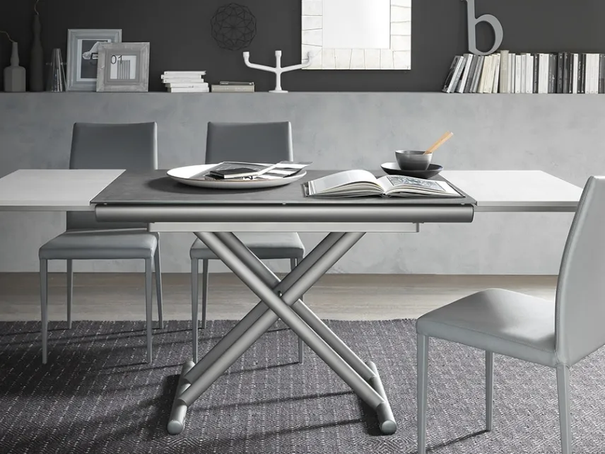Tavolo Trasformabile Etoile con top in ceramica e base in metallo di Altacom