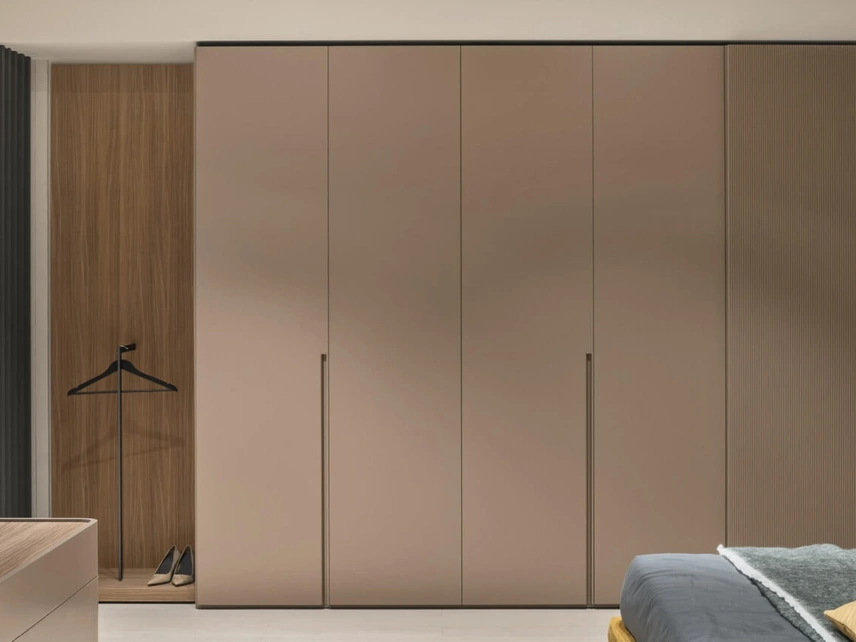 Armadio con anta scorrevole Sistema Secret di Maronese