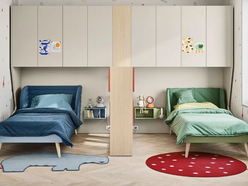 Cameretta a ponte con due letti in nicchie separate Kids space 22 in melaminico di Nidi