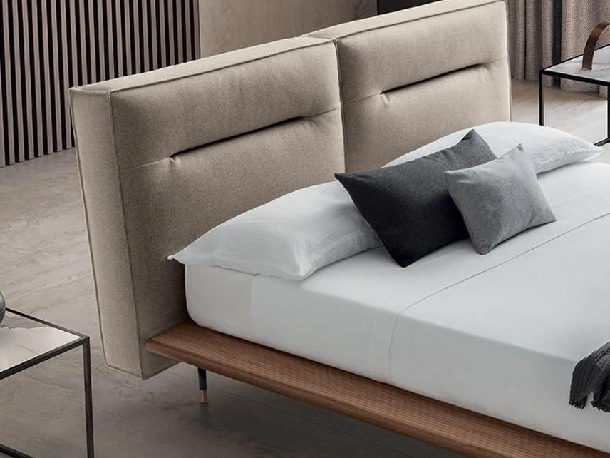 Letto con testiera Moonlight di Felis