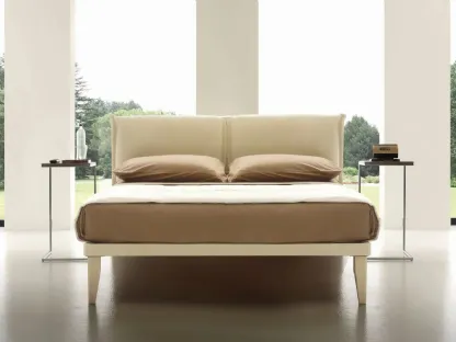 Letto in tessuto con testiera imbottita Isa di Ergogreen
