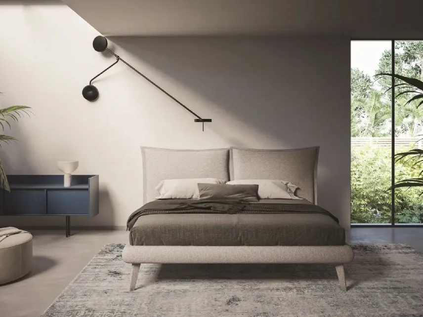 Letto moderno in tessuto con testiera Patricia di Ergogreen