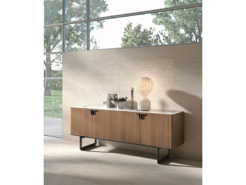 Madia Pandora in materico rovere cognac di Tomasella