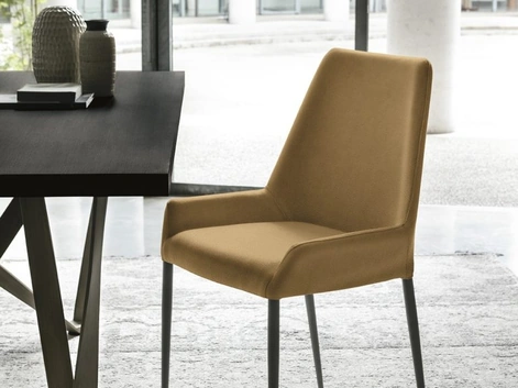 Sedia rivestita in ecopelle Havana di Sedit