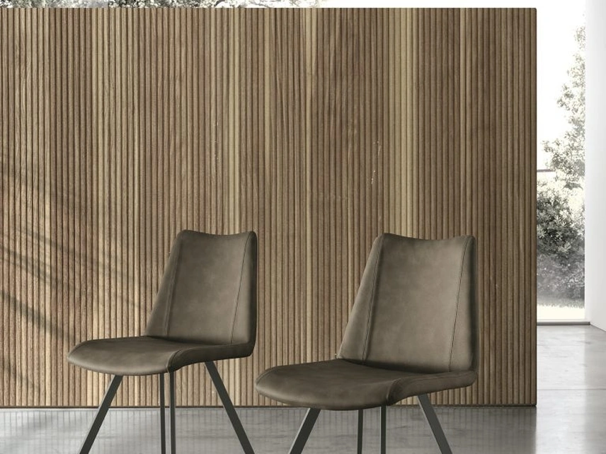 Sedia Zenda in ecopelle vintage di Sedit