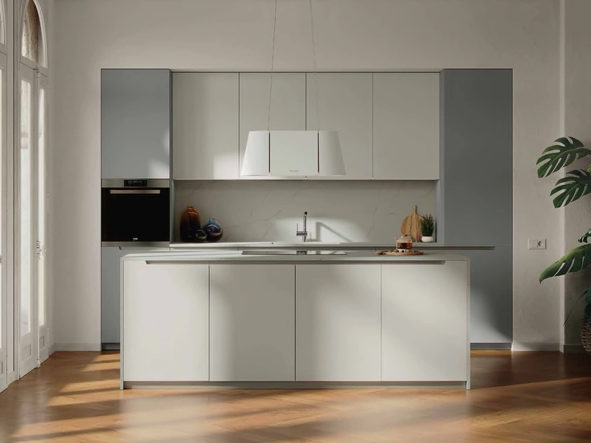 Cucina Moderna in pet con isola MK08 di Gentili Cucine